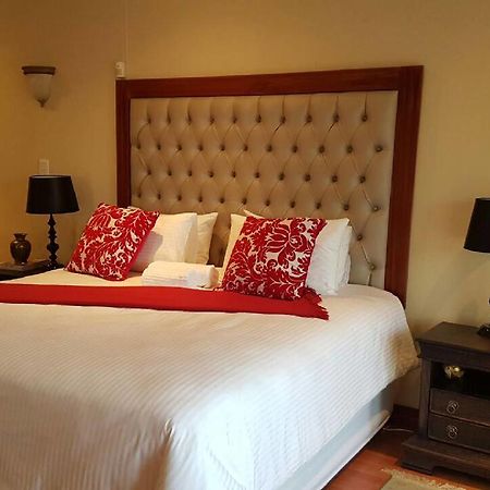 Lily White Guest House Centurion Exterior photo